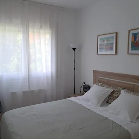 Апартаменты Quiet Cozy Near Сиджес